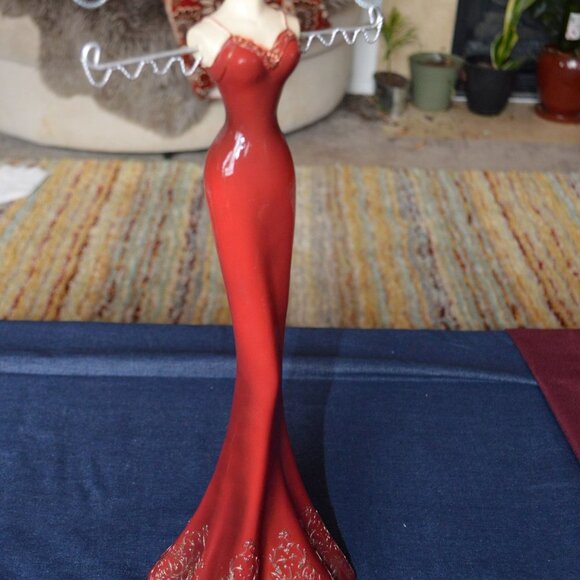 Sanna Jewelry - Sanna Dress Form Jewelry Holder